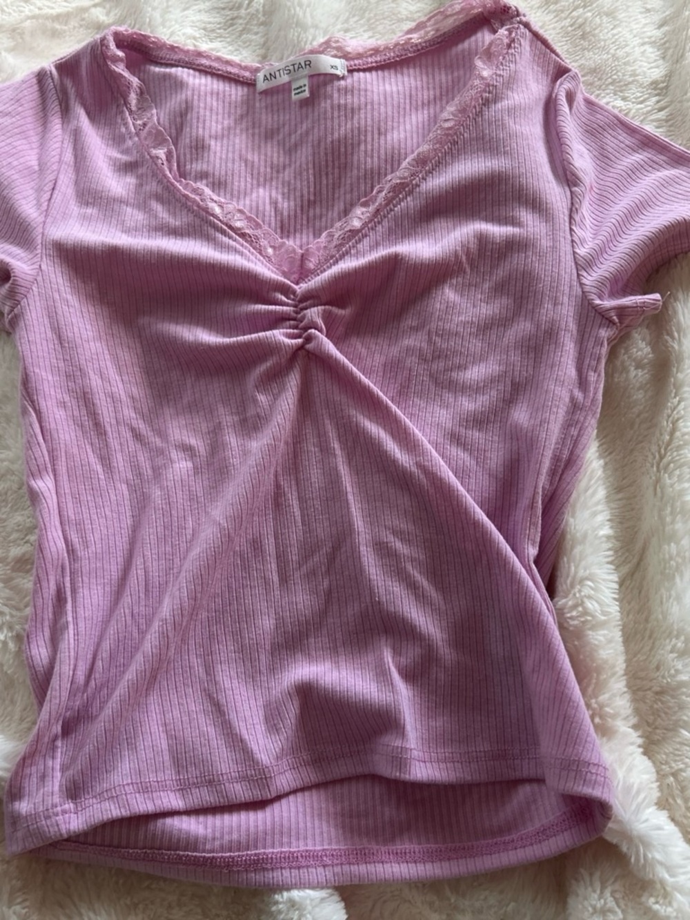 ANTISTAR Lilac Ribbed V-Neck Tee